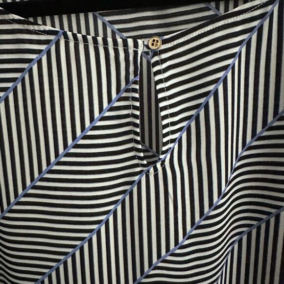 Talbots Chevron Print 2X Tie-Sleeve Blouse - Picture 7 of 9